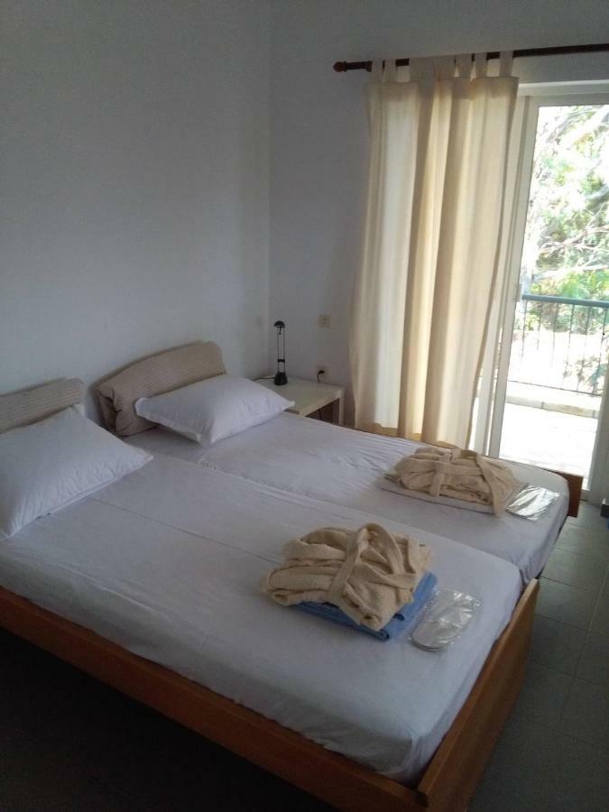 Villa Palmyra Pogoniá 外观 照片